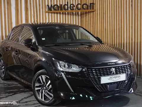 Peugeot 208 1.2 PureTech Allure EAT8