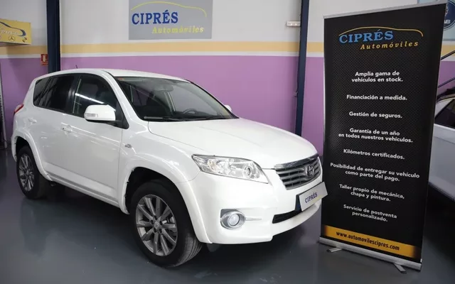TOYOTA RAV-4 RAV-4 2.2D-CAT Executive 4x4 CS AutoDrive