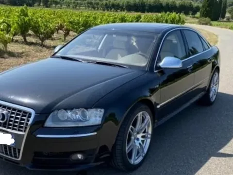 Audi S8 5.2 FSi V10 quattro Tip.