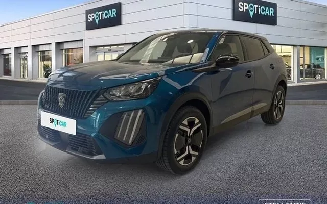 PEUGEOT 2008 Gasolina 100 S&S 6 Vel. MAN Allure - 18950€ en Granada