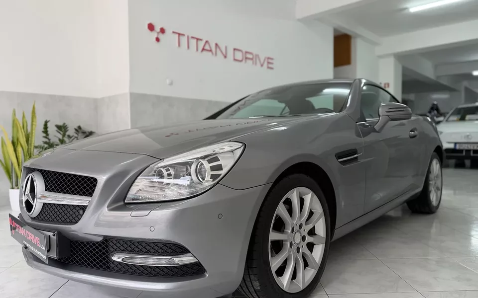 Mercedes-Benz SLK 200 (BlueEFFICIENCY)