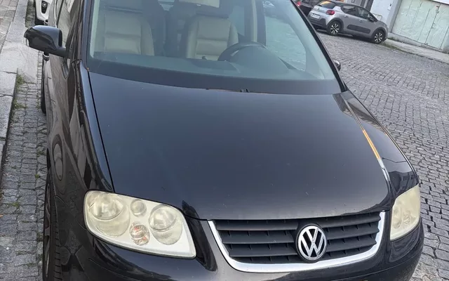 VW Touran 2.0 TDI Highline 5L