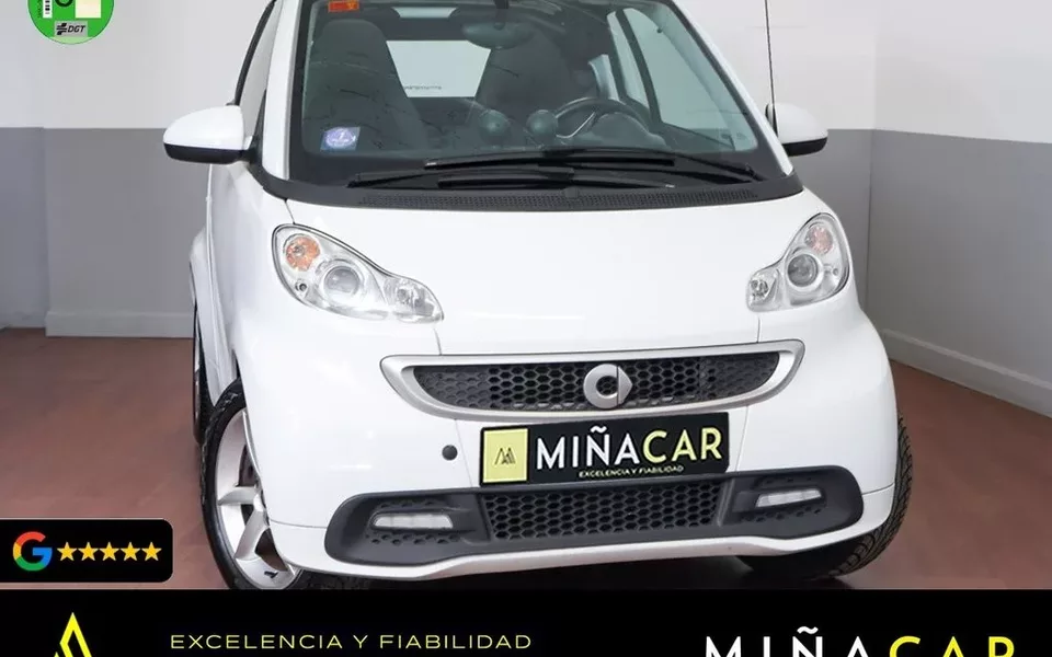 SMART Fortwo Fortwo Cabrio 52 mhd Passion Aut. - 8490€ en Malaga