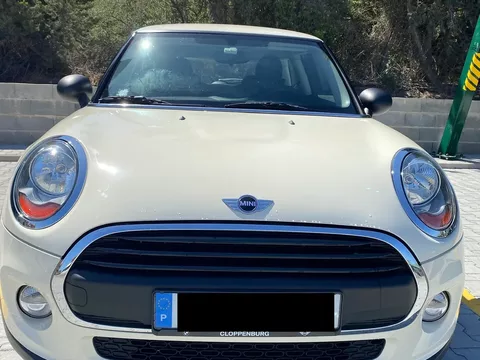 MINI 3 Portas