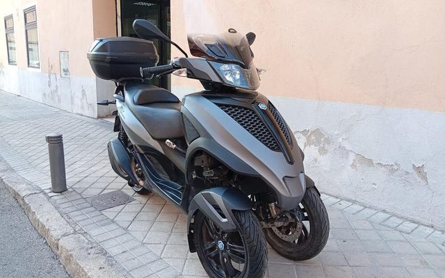 PIAGGIO MP3 300 YOURBAN LT