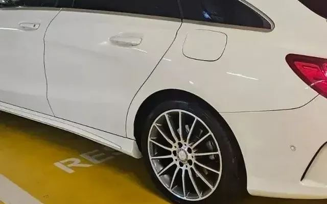 Mercedes-Benz CLA 200 d Shooting Brake AMG Line