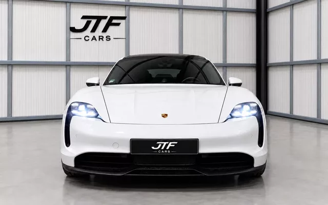 Porsche Taycan 4S Bateria Performance Plus