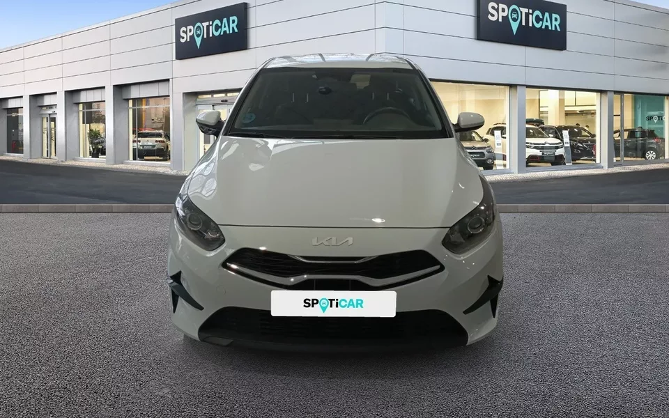 KIA Ceed Ceed 1.0 T-GDI Concept 100