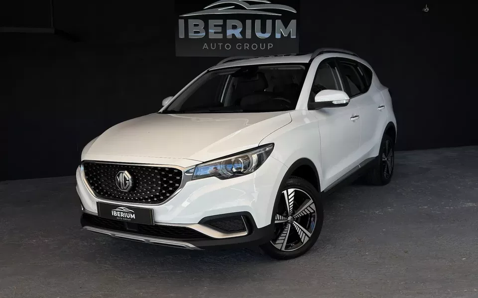 MG ZS Luxury