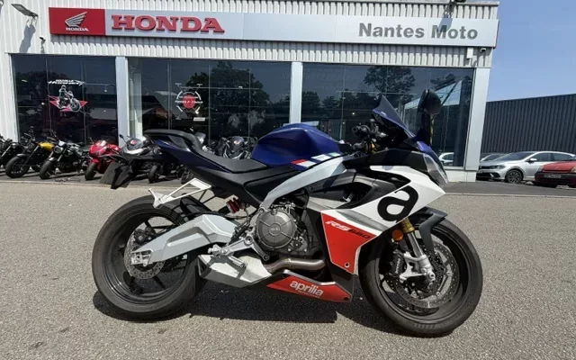 Village motos