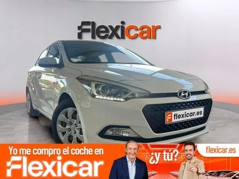 HYUNDAI i20 1.2 MPI 62kW (85CV) Essence