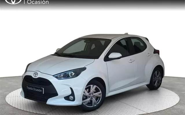 TOYOTA Yaris Yaris 120H 1.5 Active Plus