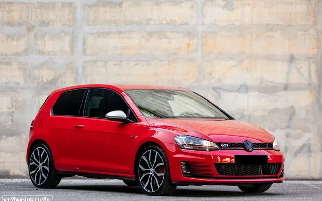 VW Golf GTI Performance BlueMotion DSG