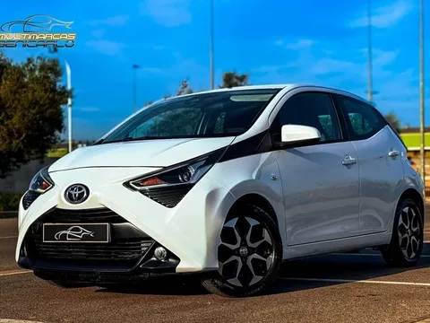 TOYOTA Aygo Aygo 70 x-play