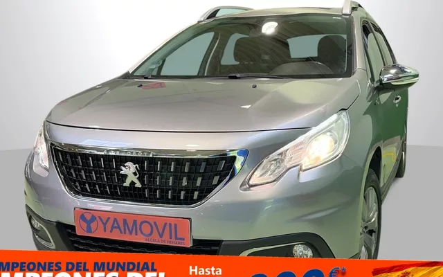 Peugeot 2008 PureTech 110 SANDS Style 81 kW (110 CV)