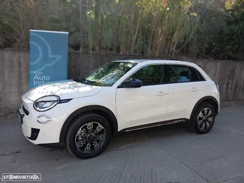 Fiat 600 1.2 Hybrid Icon