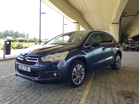 Citroën DS4 1.6 e-HDi So Chic CMP6