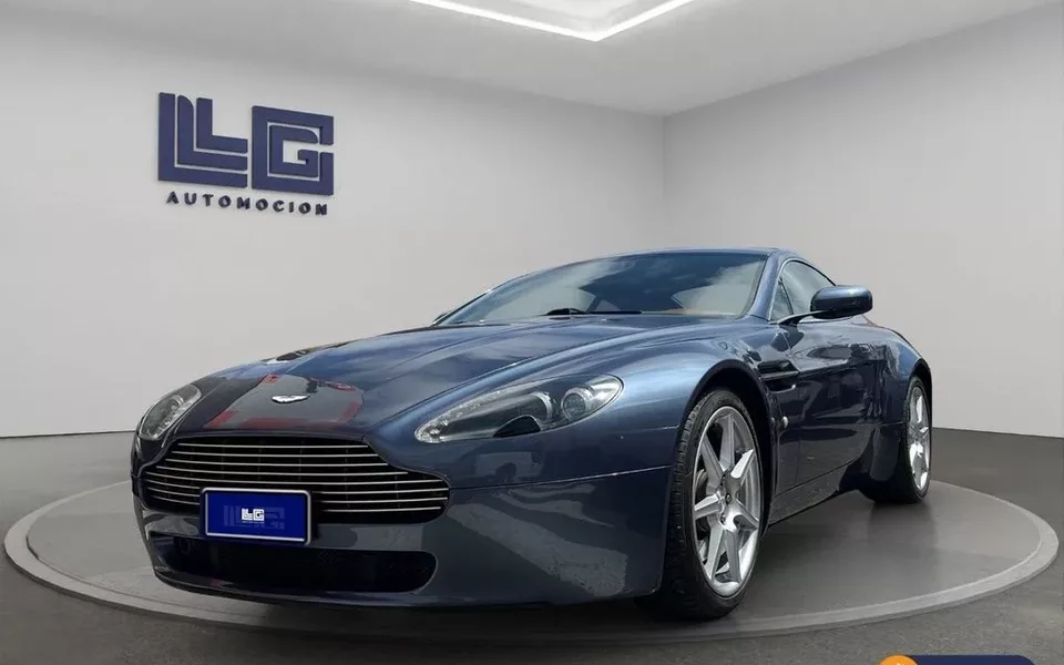 ASTON MARTIN V8 Vantage Coupe Manual