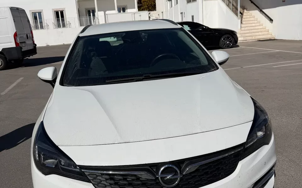 Opel Astra 1.2 T Edition