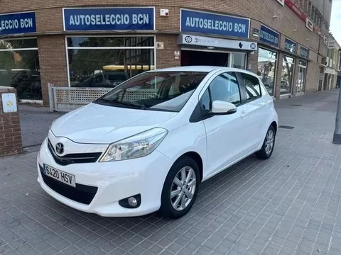 TOYOTA Yaris Yaris 1.0 Active