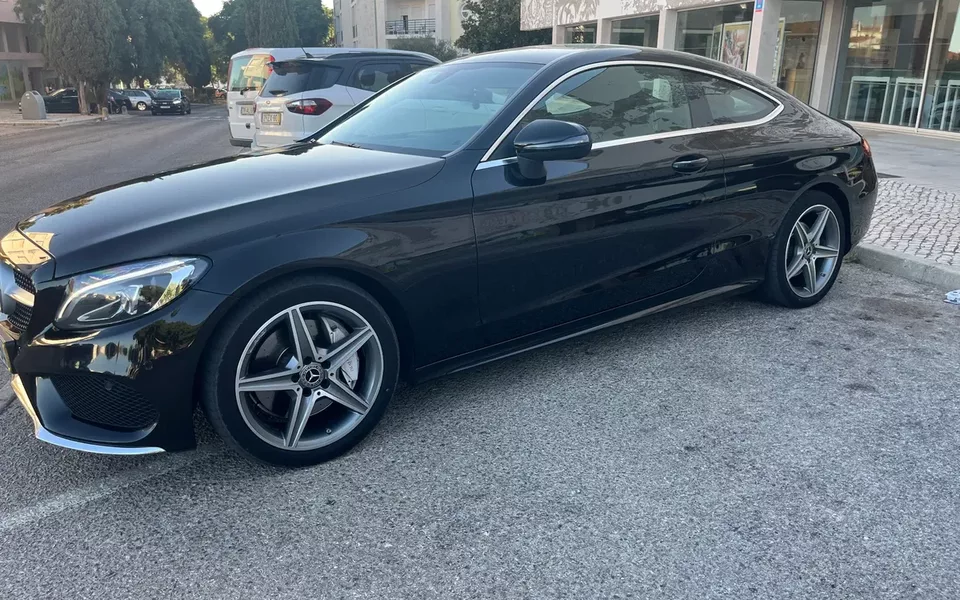 Mercedes-Benz C 250 d 9G-TRONIC AMG Line