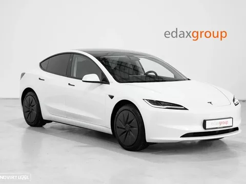 Tesla Model 3 Standard RWD