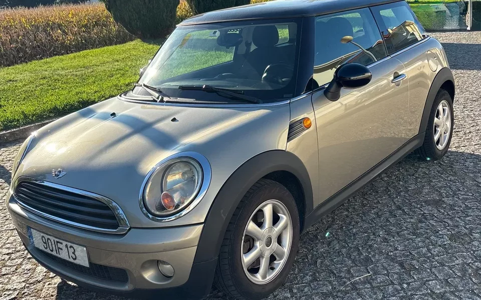 MINI 3 Portas One 1.4