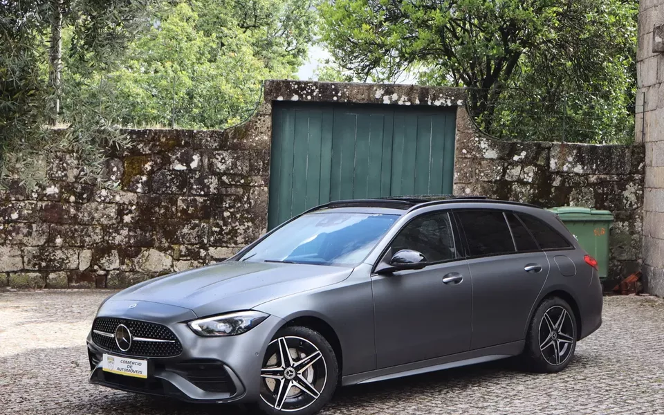 Mercedes-Benz C 300 e T 9G-TRONIC AMG Line