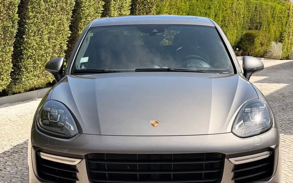 Porsche Cayenne Turbo