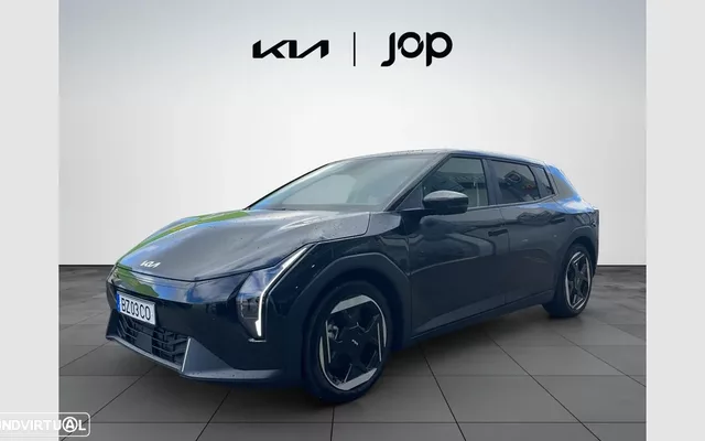 Kia EV4 81.4 kWh Tech