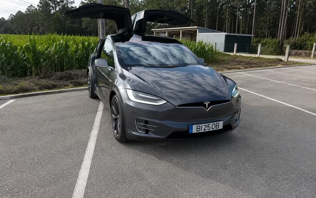 Tesla Model X