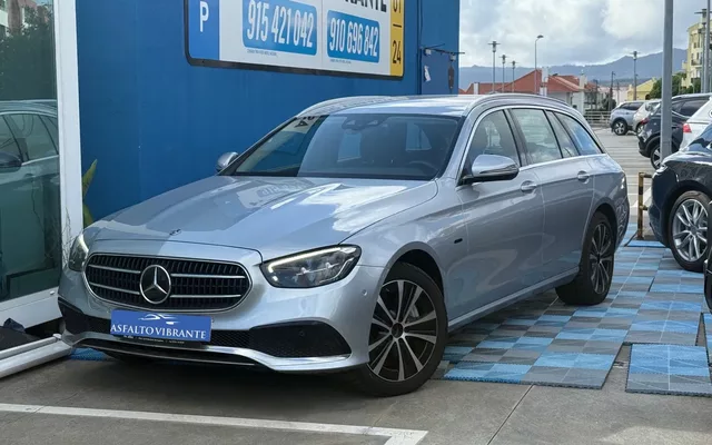 Mercedes-Benz E 300 de Avantgarde