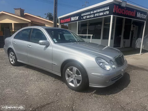 Mercedes-Benz E 220 CDI Auto Avantgarde