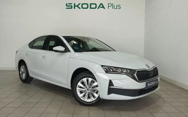SKODA Octavia Octavia 1.5 TSI MHEV Selection DSG7 110kW