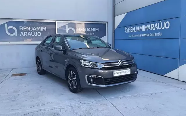 Citroën C-Elysée 2018 1.2 PureTech Shine