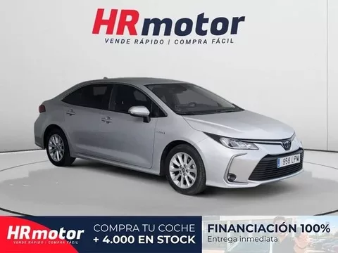 TOYOTA Corolla Sedan 1.8 125H Business Plus E-CVT 90 kW (122 CV)
