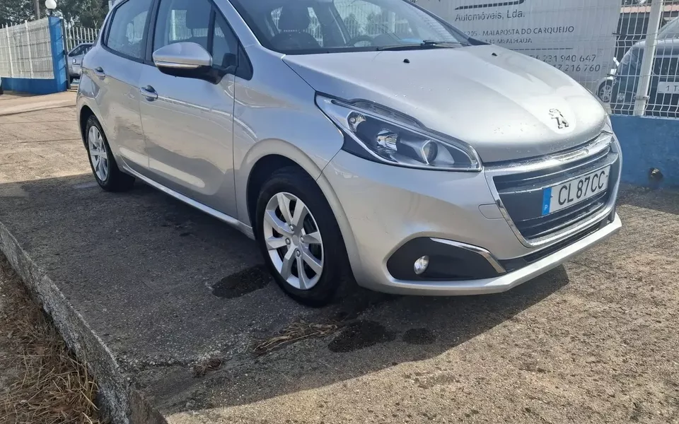 Peugeot 208 1.6 BlueHDi Allure