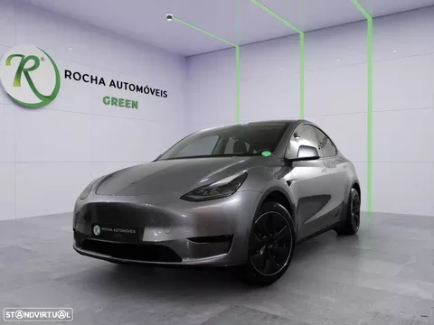 Tesla Model Y Standard