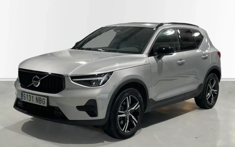 VOLVO XC40 XC40 2.0 B3 PLUS DARK AUTO 5P
