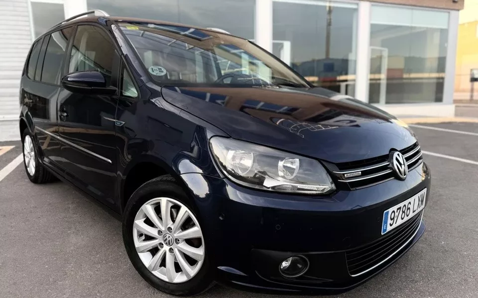 VOLKSWAGEN Touran Touran 1.6TDI Advance DSG 105 - 6999€ en Andujar