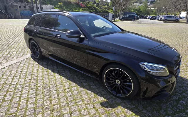 Mercedes-Benz C 220 d Station 9G-TRONIC AMG Line