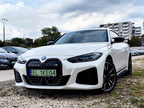 BMW i4 2023