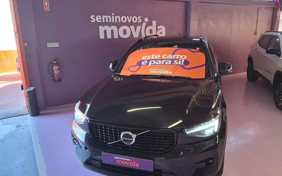 Volvo XC 40 1.5 T2 Plus Dark Auto