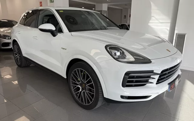 PORSCHE Cayenne Cayenne E-Hybrid Aut.