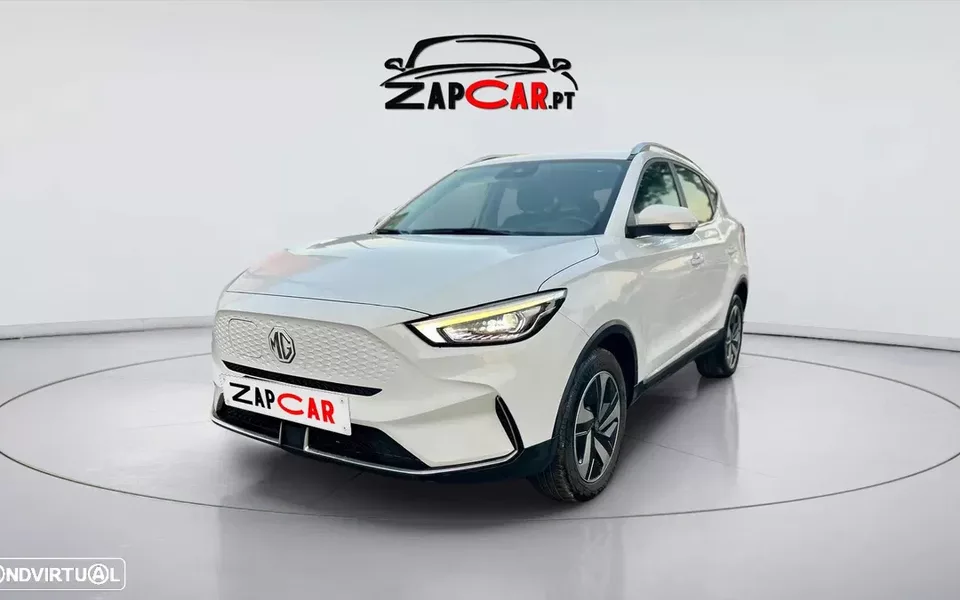 MG ZS EV 72.6 kWh Luxury OBC 11 kW