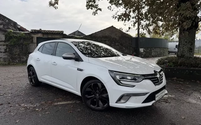 Renault Mégane ENERGY TCe 140 EDC GT-LINE