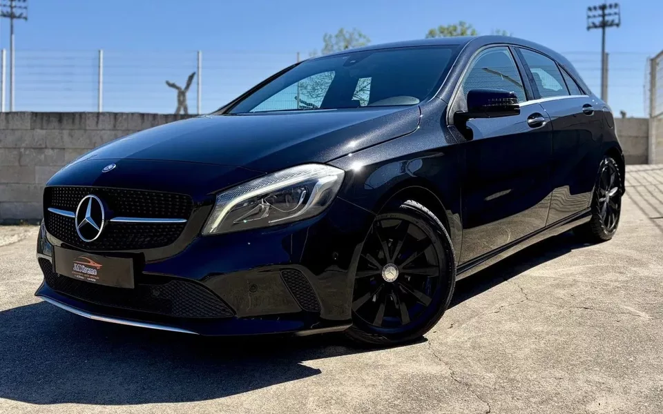 Mercedes-Benz A 180 d 7G-DCT Style