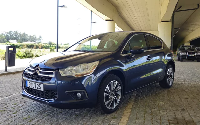Citroën DS4 1.6 e-HDi So Chic CMP6