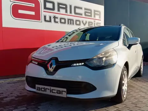 Renault Clio Sport Tourer 2015 1.5 dCi Confort