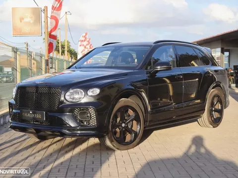 Bentley Bentayga V8 S Black Edition